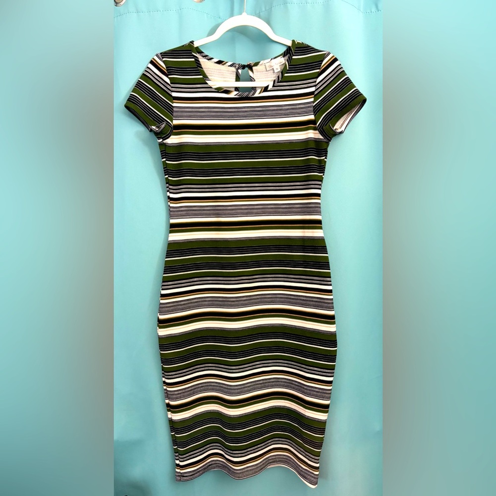 Olivia Matthews Black and White Puff Sleeve Bodycon Mini Dress